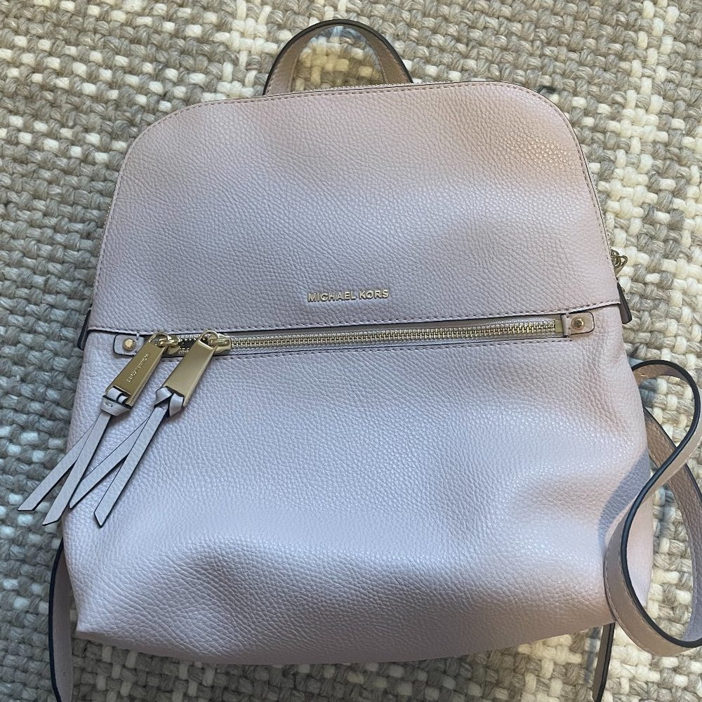 Michael Kors Rhea Zip MD Slim Backpack
